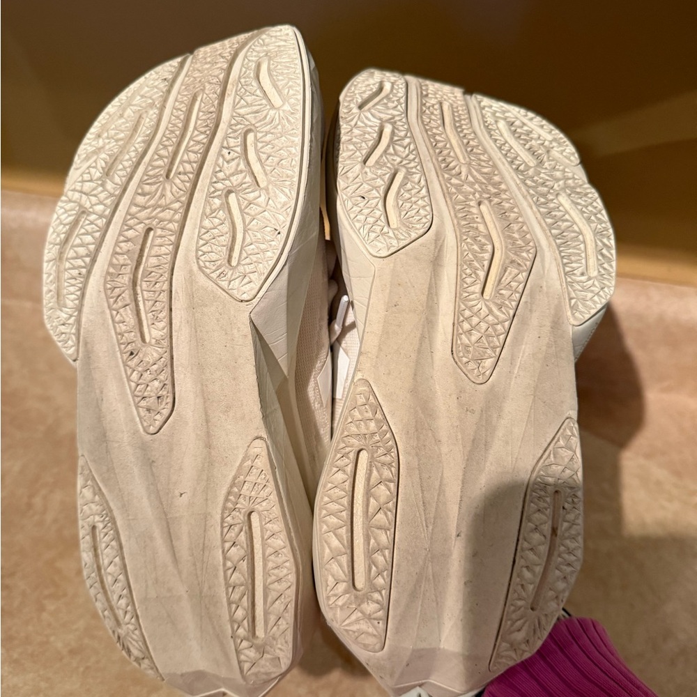 New Balance White Athletic Shoes - Picture 3 of 3